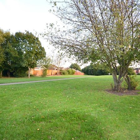 Redmire - 2 Bed 1St Floor Flat Overlooking Green Apartment Darlington  Exterior foto