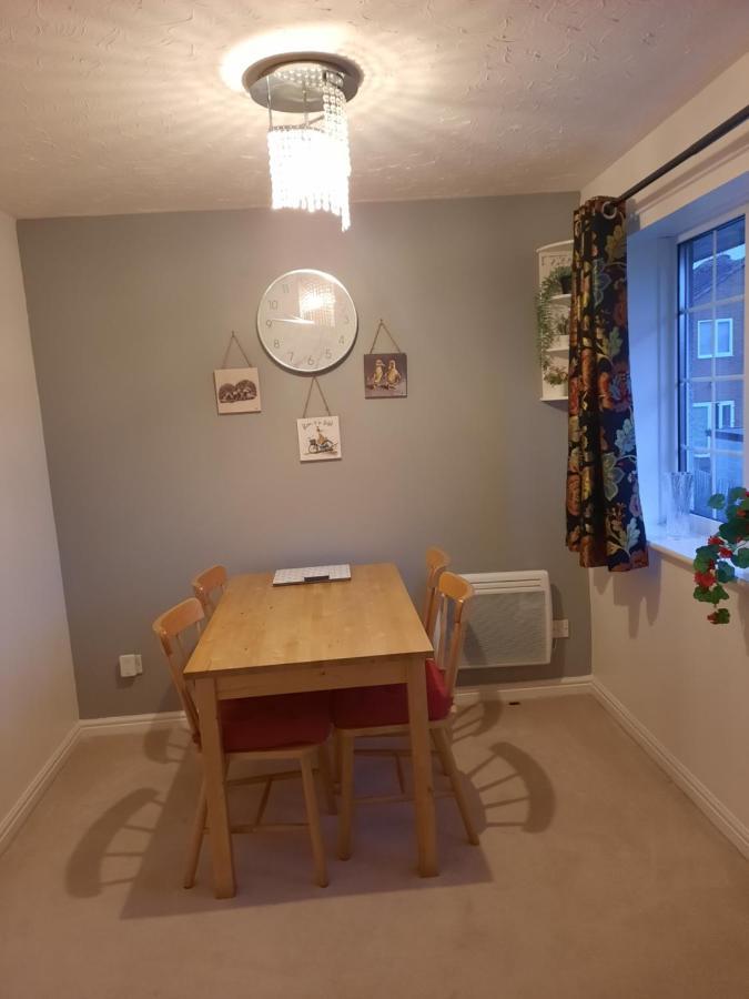 Redmire - 2 Bed 1St Floor Flat Overlooking Green Apartment Darlington  Exterior foto